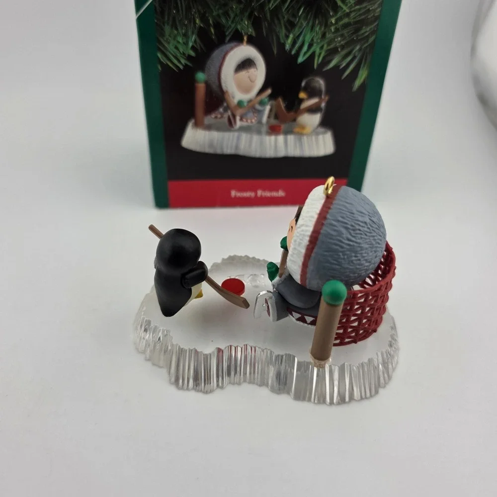 Hallmark 1991 Frosty Friends 12th in Series Keepsake Christmas Ornament With Box